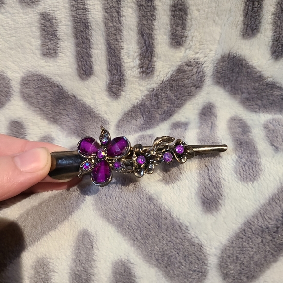 *2 for 20* Flower 🌸 hair clip - Picture 2 of 3